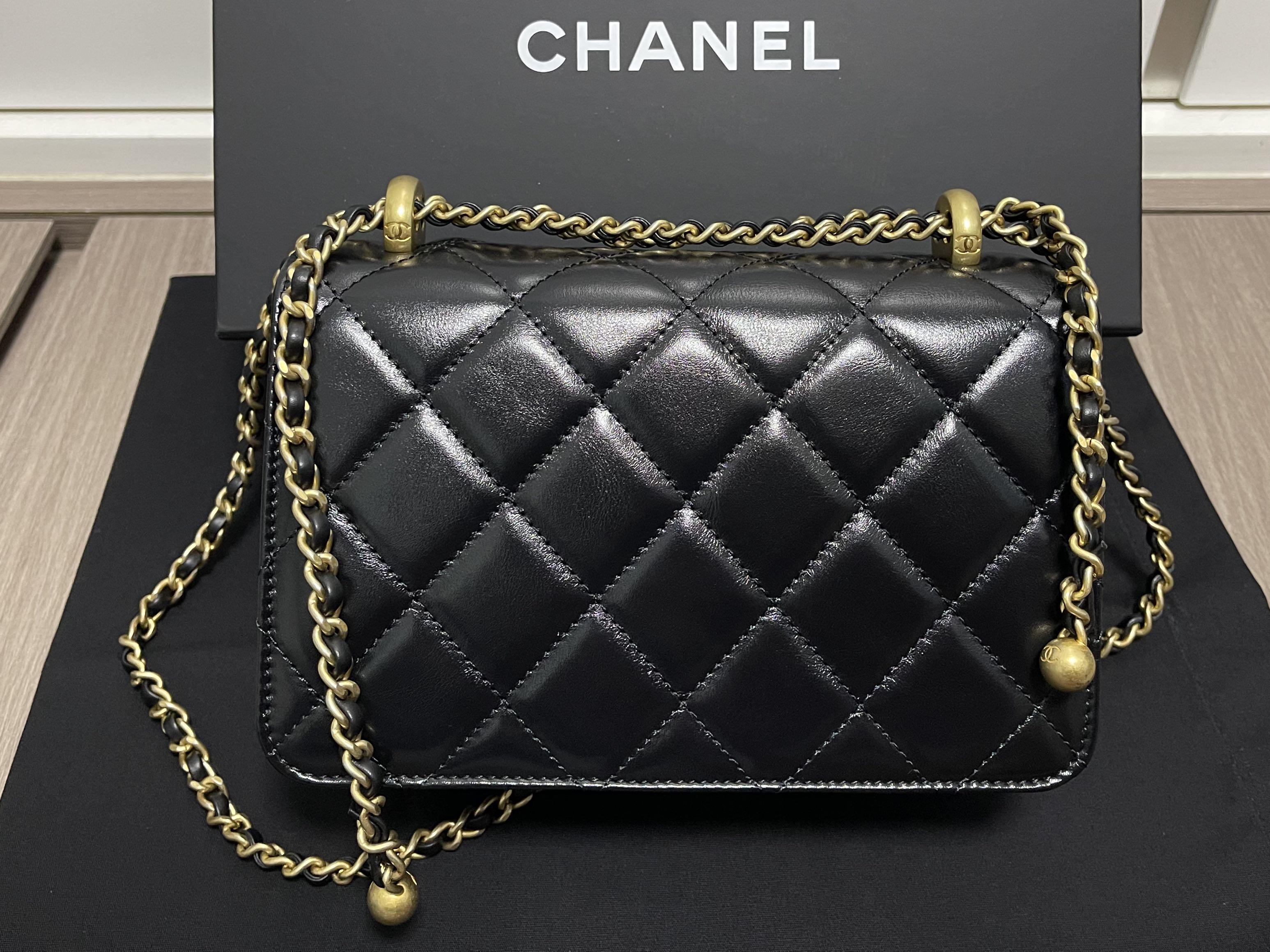Chanel a69900 y04059 94305 hot sale
