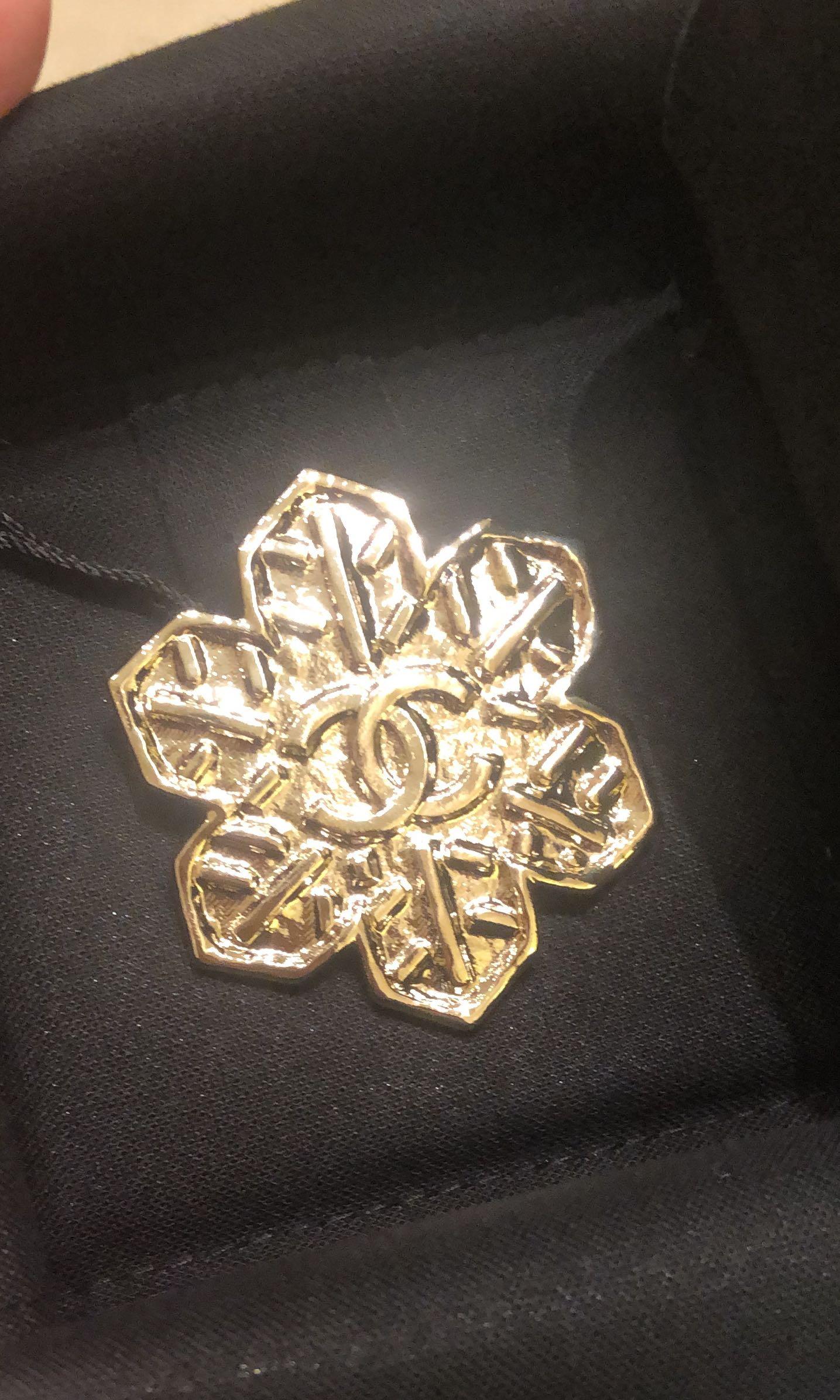 Champagne brooch clearance
