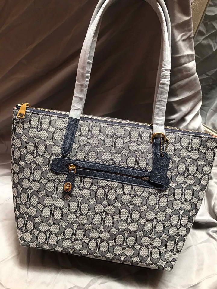 Coach Taylor Tote in Signature Jacquard Women s Fashion Bags Wallets Clutches on Carousell