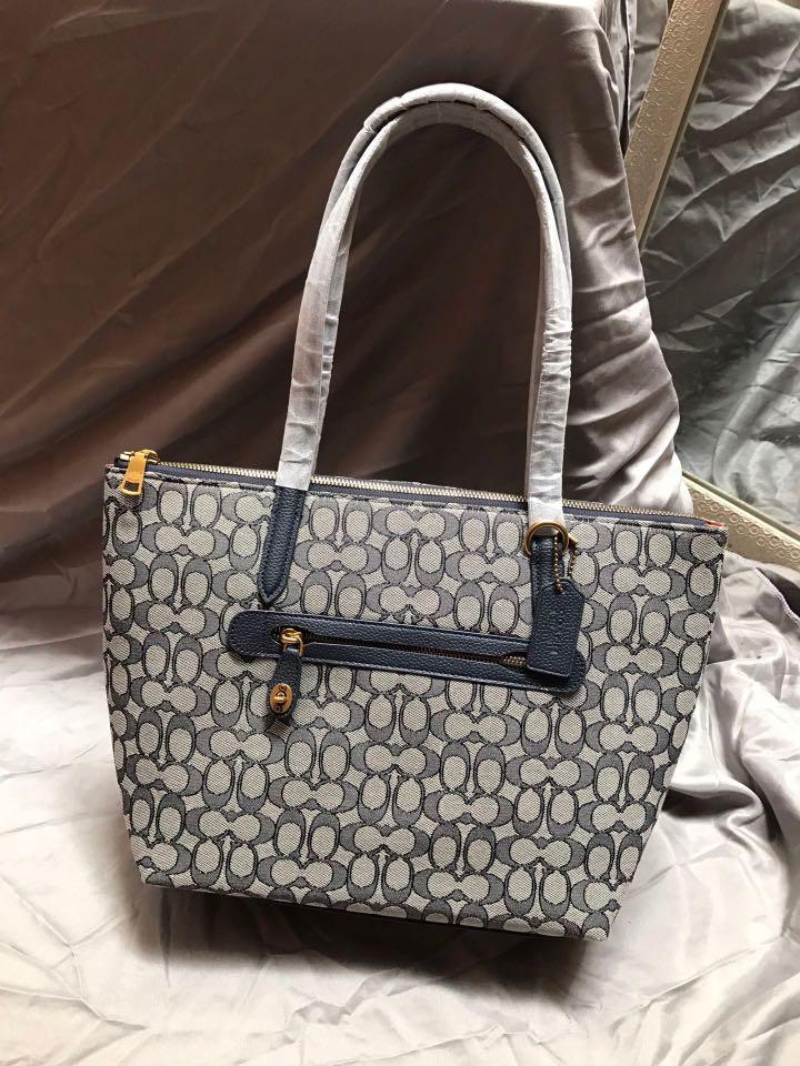 Coach signature taylor tote clearance