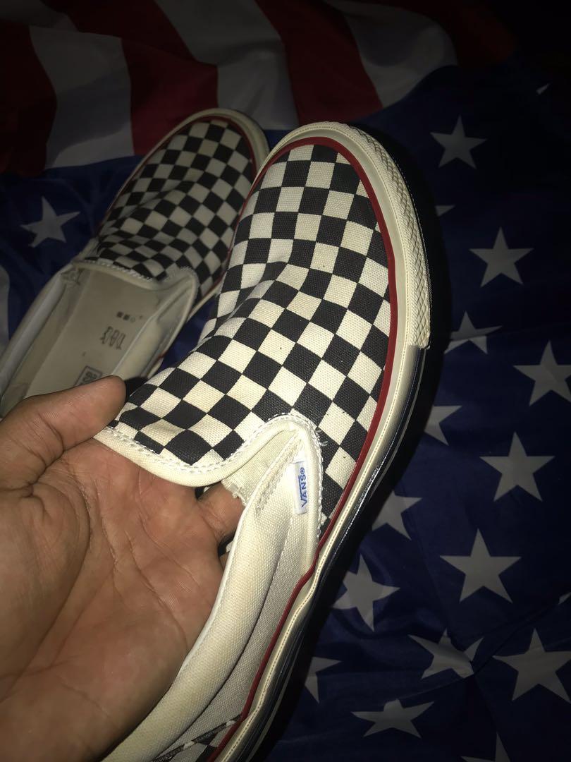 Converse checkered outlet slip on