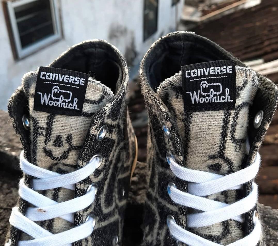 Converse x woolrich top