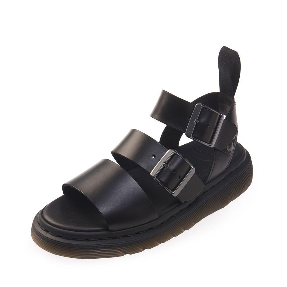 Dr martens gryphon sandal, 女裝, 鞋, Loafers - Carousell