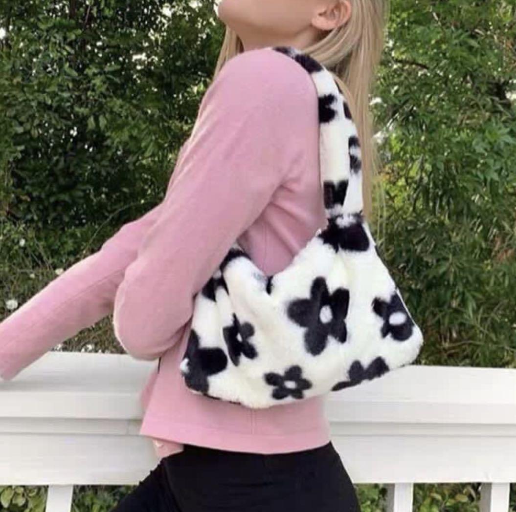 Flower fur bag online