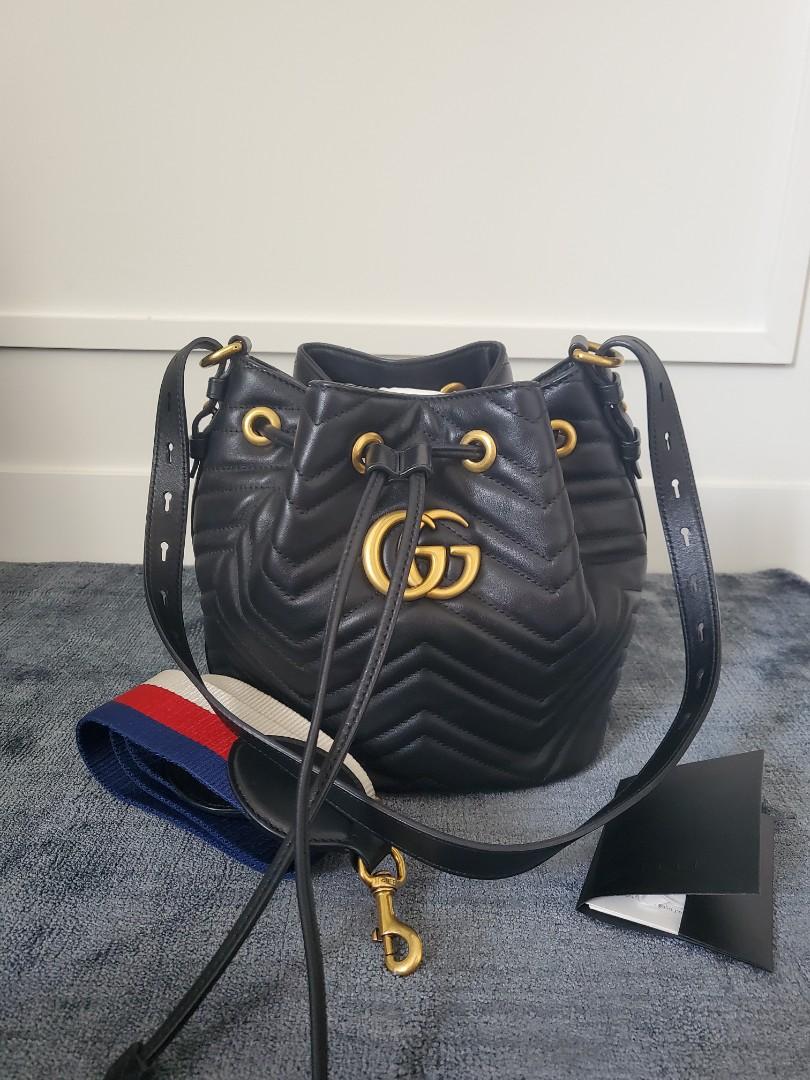 Gg marmont hotsell leather bucket bag