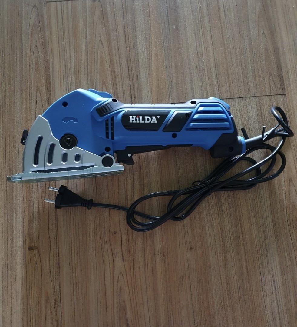 Hilda mini hand online circular saw