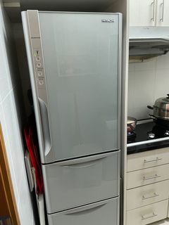 （分類：）位於 。 由 lseller2021 提交（商品編號 1093524942，圖片 1）。簡介： 。