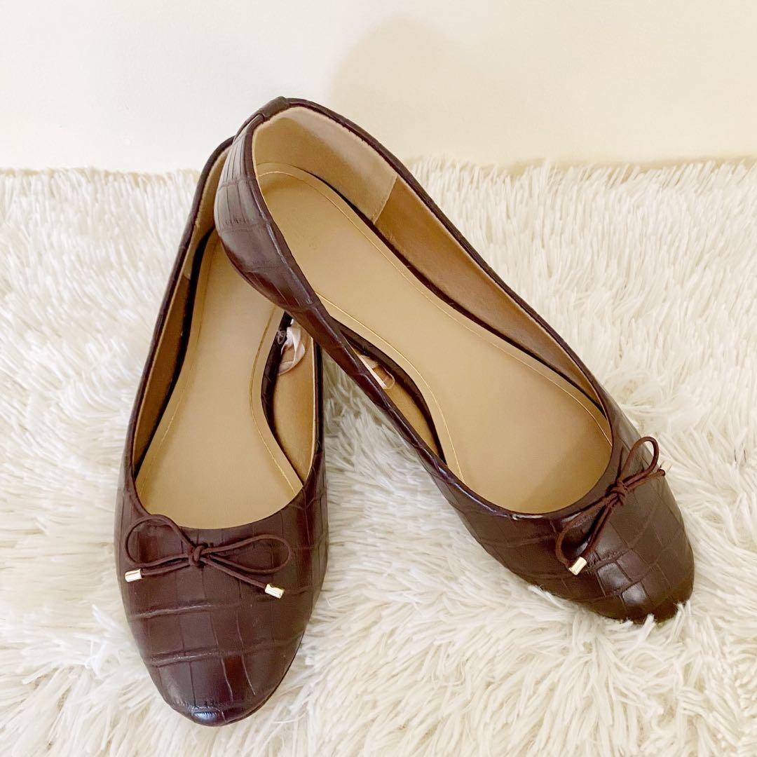 H M DOLL SHOES Women s Fashion Footwear Flats Sandals on Carousell