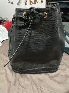 （分類：）位於 。 由 curtis_chloe 提交（商品編號 1093464955，圖片 1）。簡介： 。