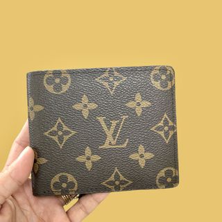 louis vuitton mens wallet View all louis vuitton mens wallet ads in Carousell Philippines