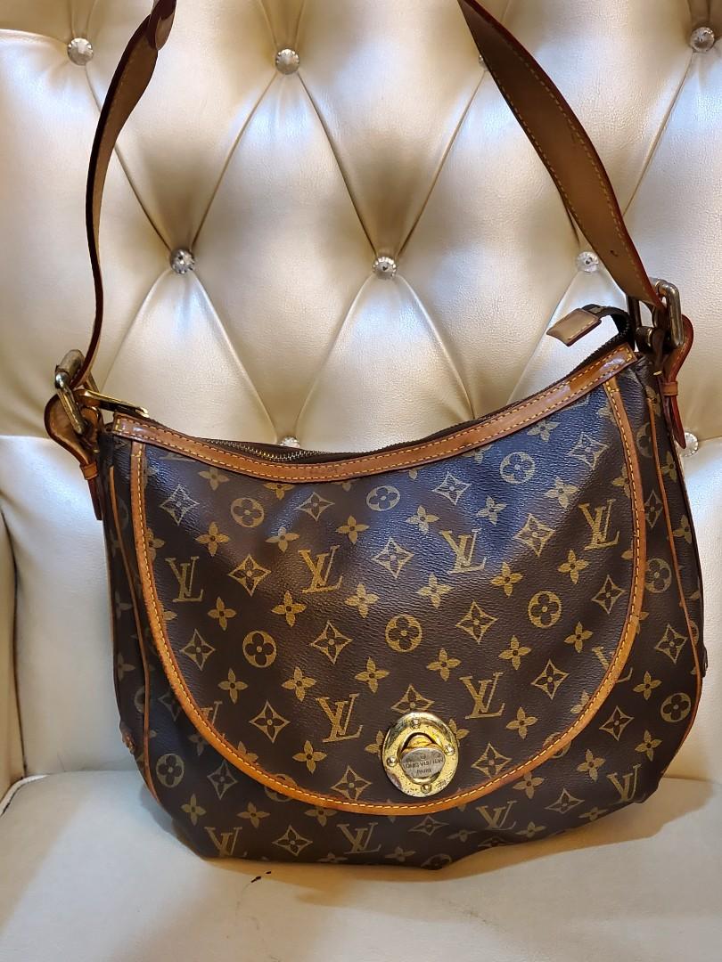 Louis Vuitton Tulum Monogram Gm shoulder bag, Luxury, Bags & Wallets on  Carousell