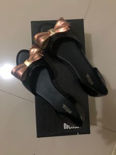 (Category: ) located in . Submitted by hanger.mnl (Listing ID 1093614976, Image 1). Description: .