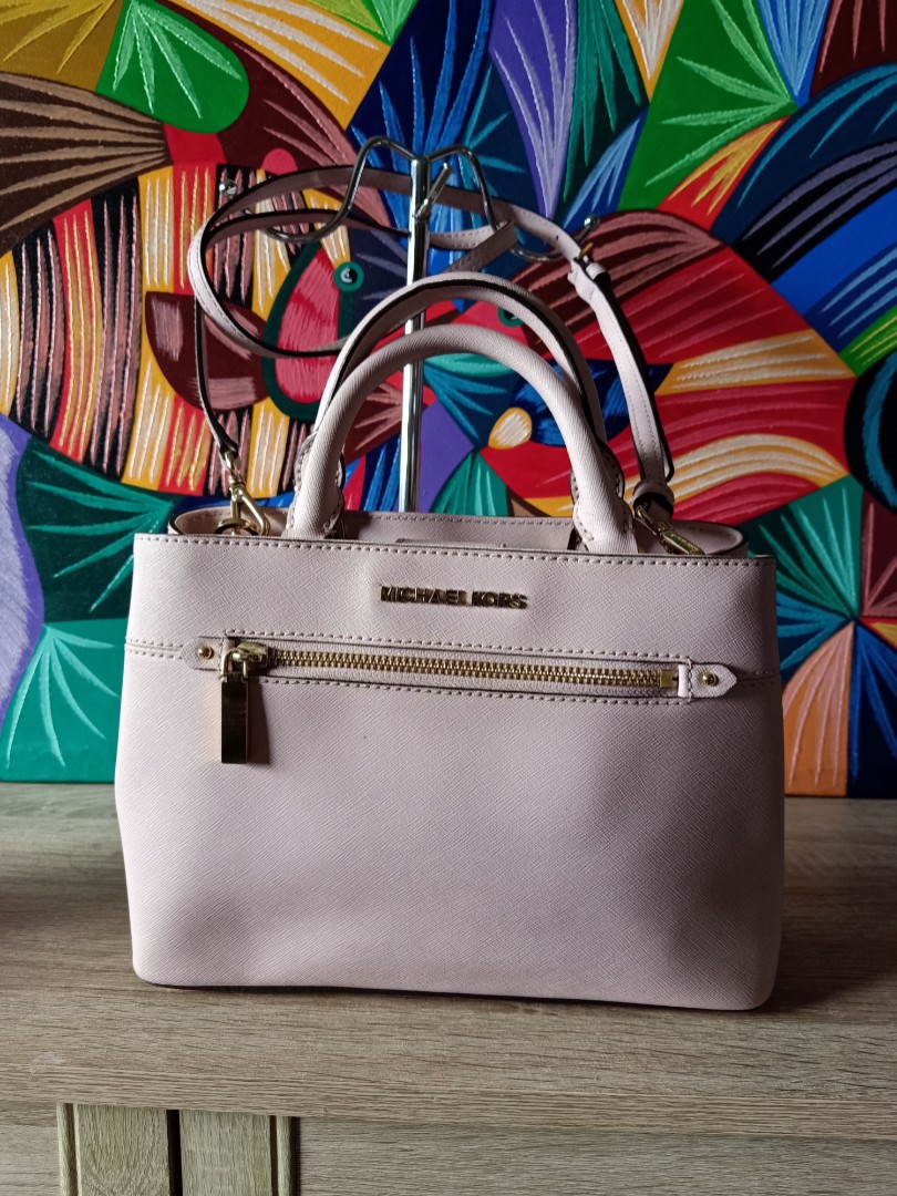 Michael Kors Purse Michael Kors Hailee Medium Satchel Crossbody