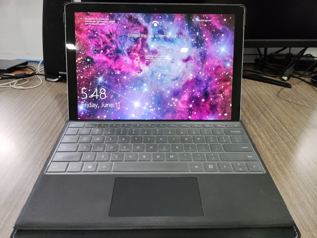 Microsoft Surface Pro 6 – 256 Go, 8 Go RAM, I5, Écran 12", Wi-Fi, Occasion