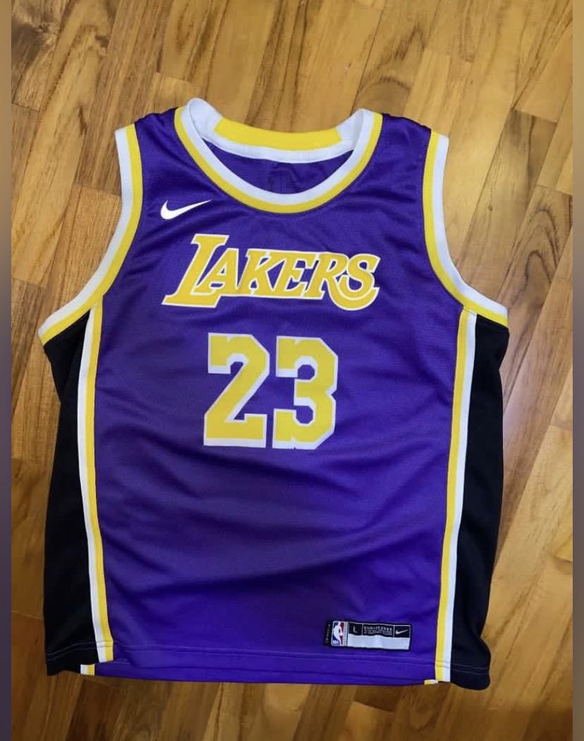 Lebron james sales jersey size