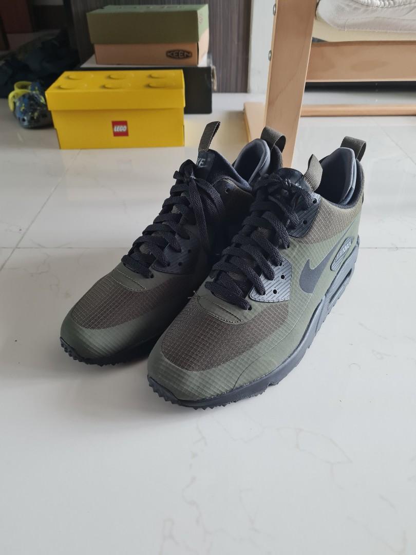 Nike 90 on sale mid winter