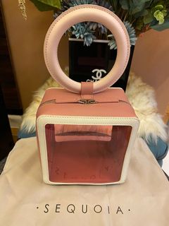(Category: ) located in . Submitted by betty.beth (Listing ID 1093555061, Image 1). Description: .