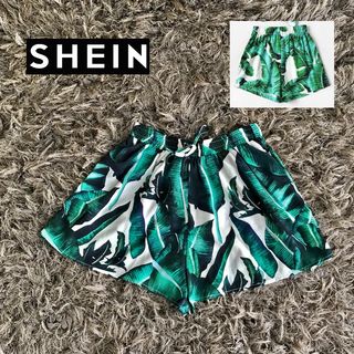 (Category: ) located in . Submitted by plussize_wardrobe (Listing ID 1093519405, Image 1). Description: .
