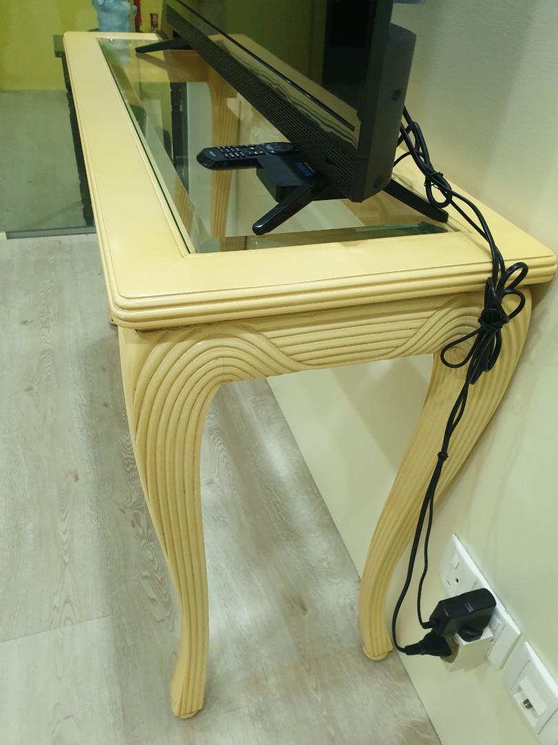 Side table (Category: Tables & Sets) located in Singapore. Submitted by tanlim (Listing ID 1093598949, Image 2). Description: used side table for sale..