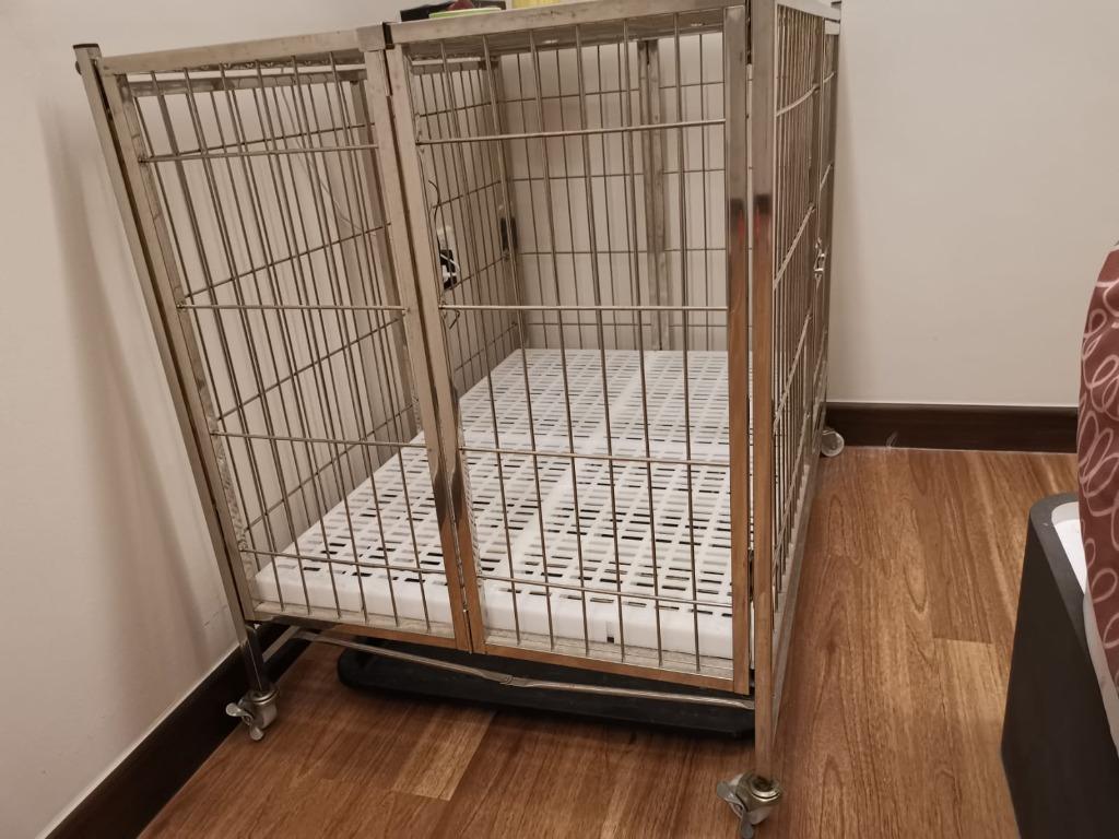 Bottom tray for dog cage Clearance