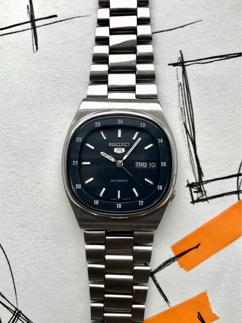 1983 Seiko 5 Railway Square, Men's Fashion, Watches & Accessories, Watches  on Carousell