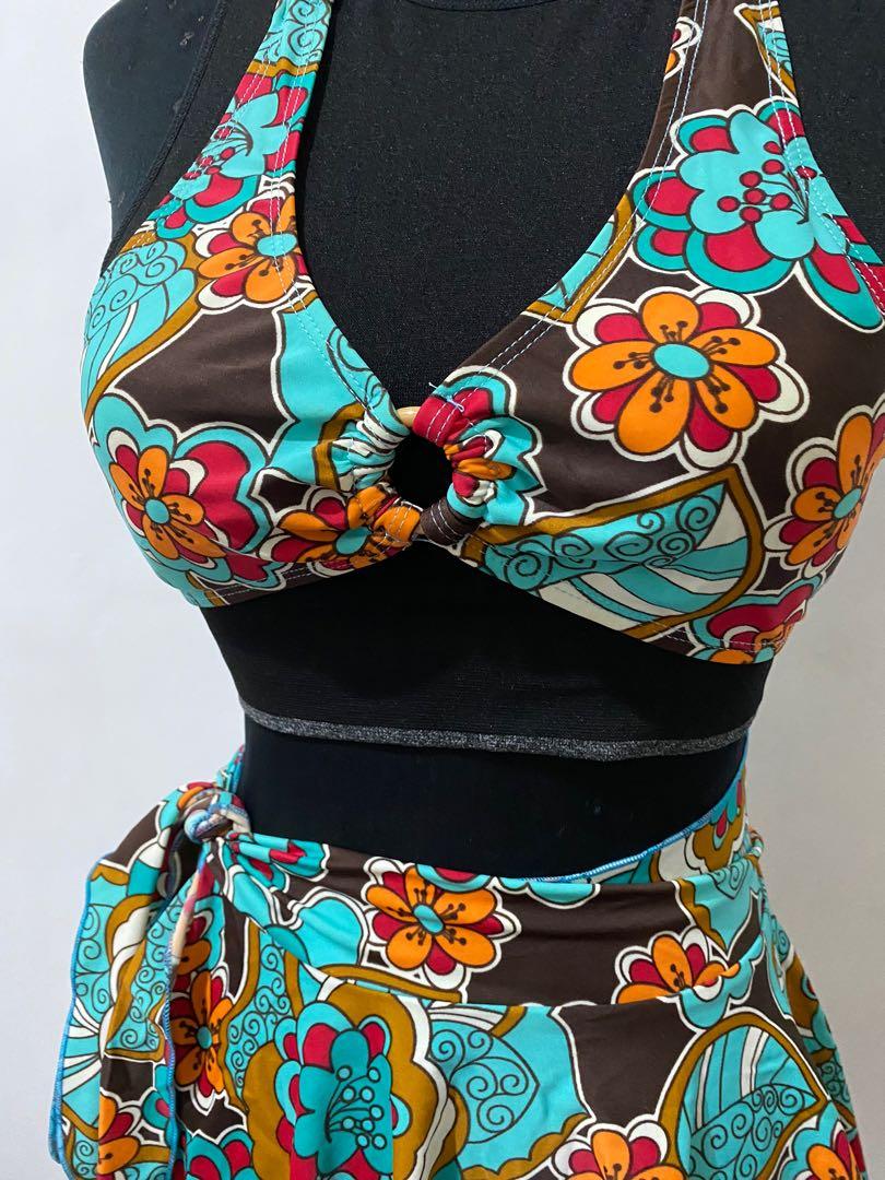 3D Flower with Mesh Skirt Bikini Three Piece Swimsuit