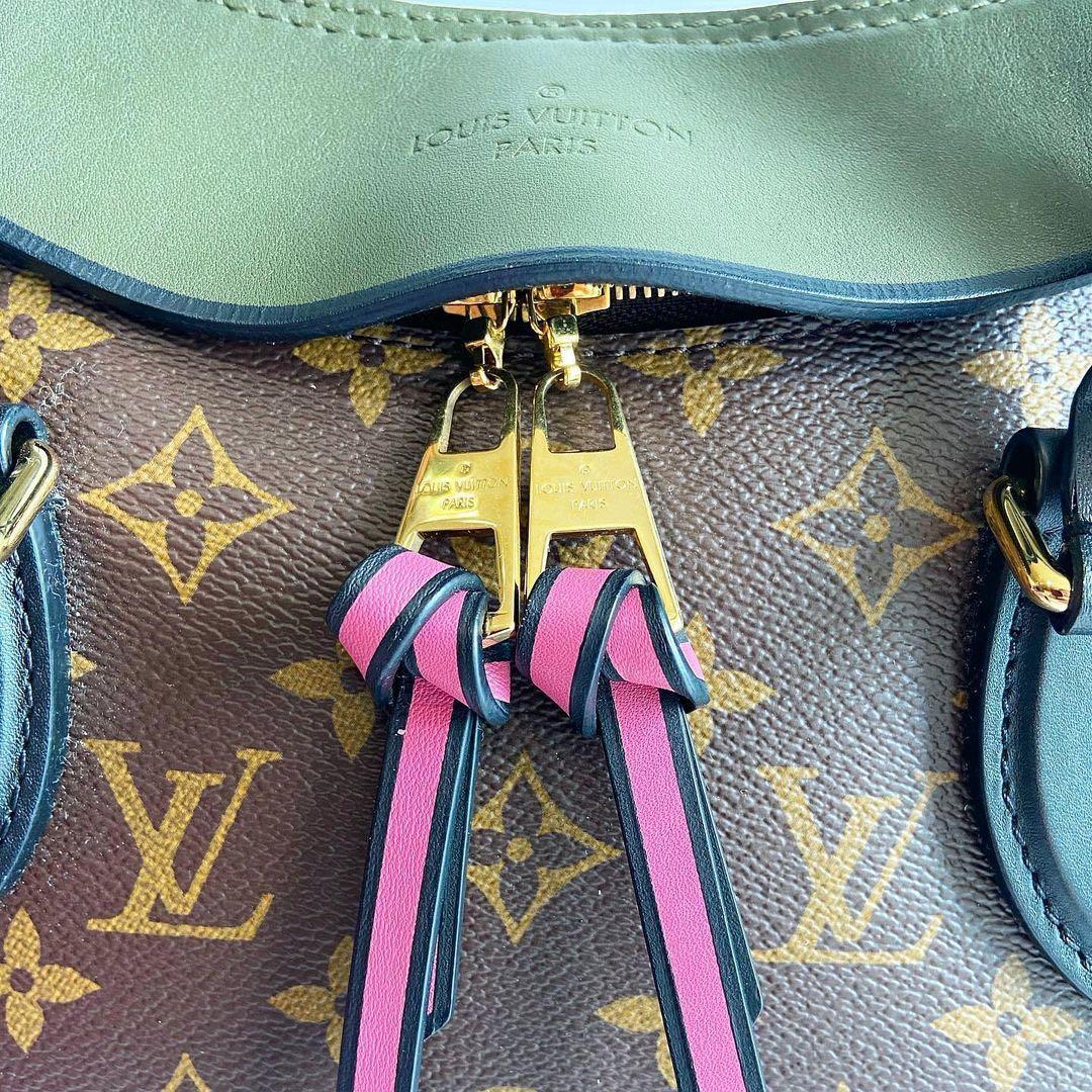 💯% Authentic Louis Vuitton monogram tricolour Tuileries Tote bag