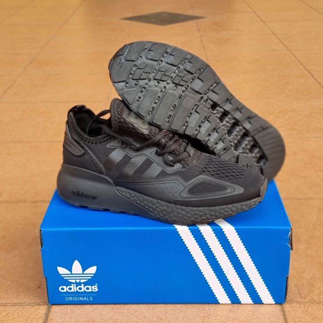 Adidas zx online triple black