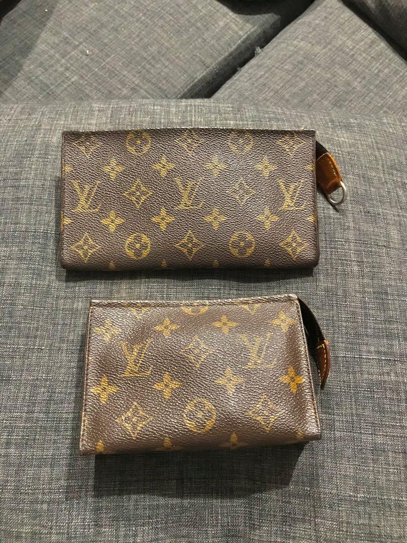 Authentic Louis Vuitton Monogram Pouch (Category: Luxury Bags & Wallets) located in Pasig City. Submitted by palmd (Listing ID 1093795952, Image 2). Description: Long toiletry pouch Exterior condition: 10/10 Minor signs of usage inside (see photos) Guaranteed authentic or money back.