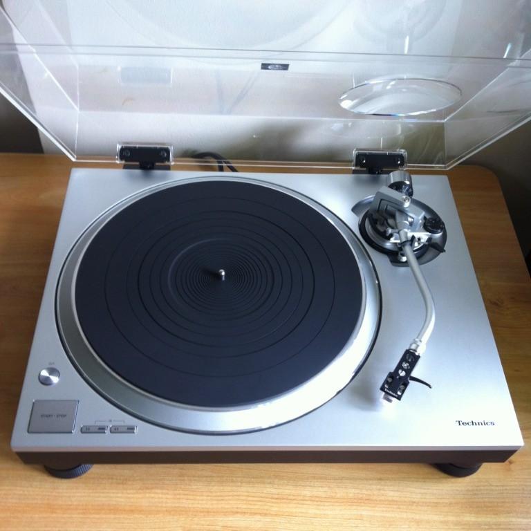 Available Technics Sl1500c Sl 1500c Turntable Vinyl Lp Record Player No Caroupay Japan Domestic Set 100v Spec Actual Photos Shown Audio Other Audio Equipment On Carousell