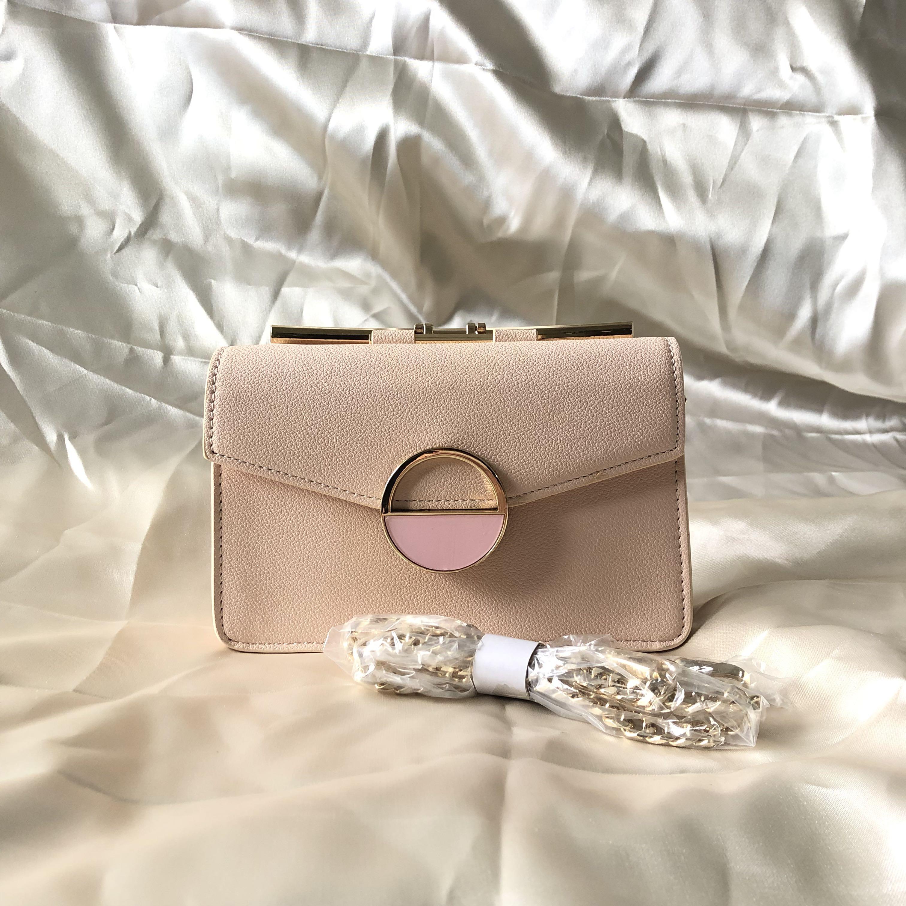Nude pink purse outlet