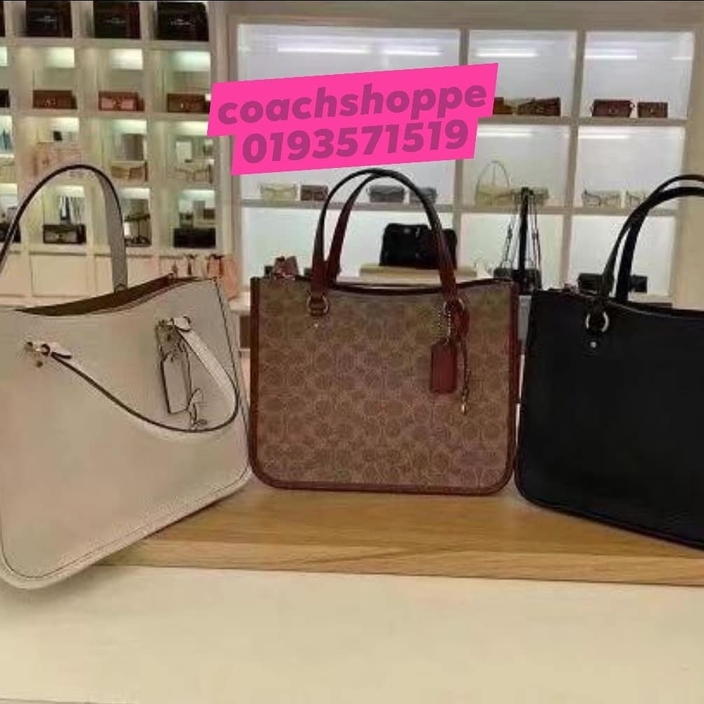 Tyler Carryall 28 2024 favors