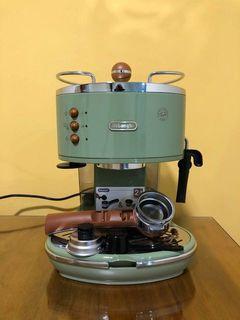 Coffee machine (Delong hi) Coffee machine (Delong hi)
