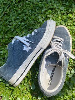 Converse One star suede