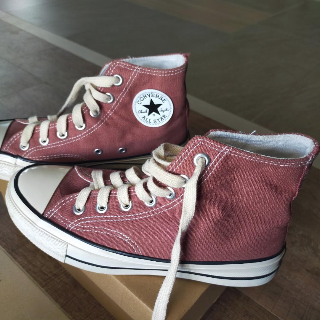 Converse Shopee Women s Fashion Footwear Sneakers on Carousell