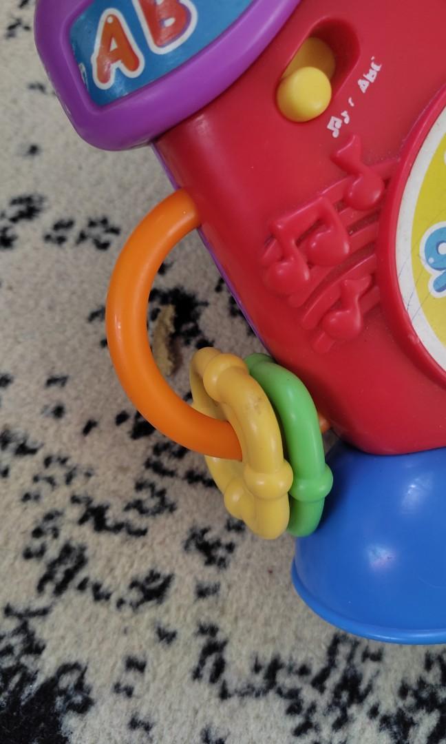 Fisher price clock & alarm, Bayi & Anak, Mainan & Baby Walker di Carousell