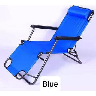 Foldable reclining chair