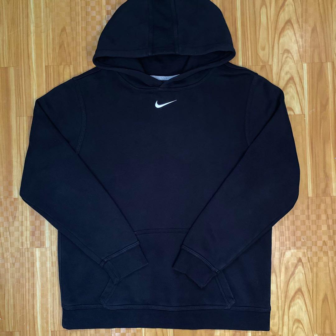 nike mini swoosh hoodie, Men's Fashion, Tops & Sets, Hoodies on Carousell