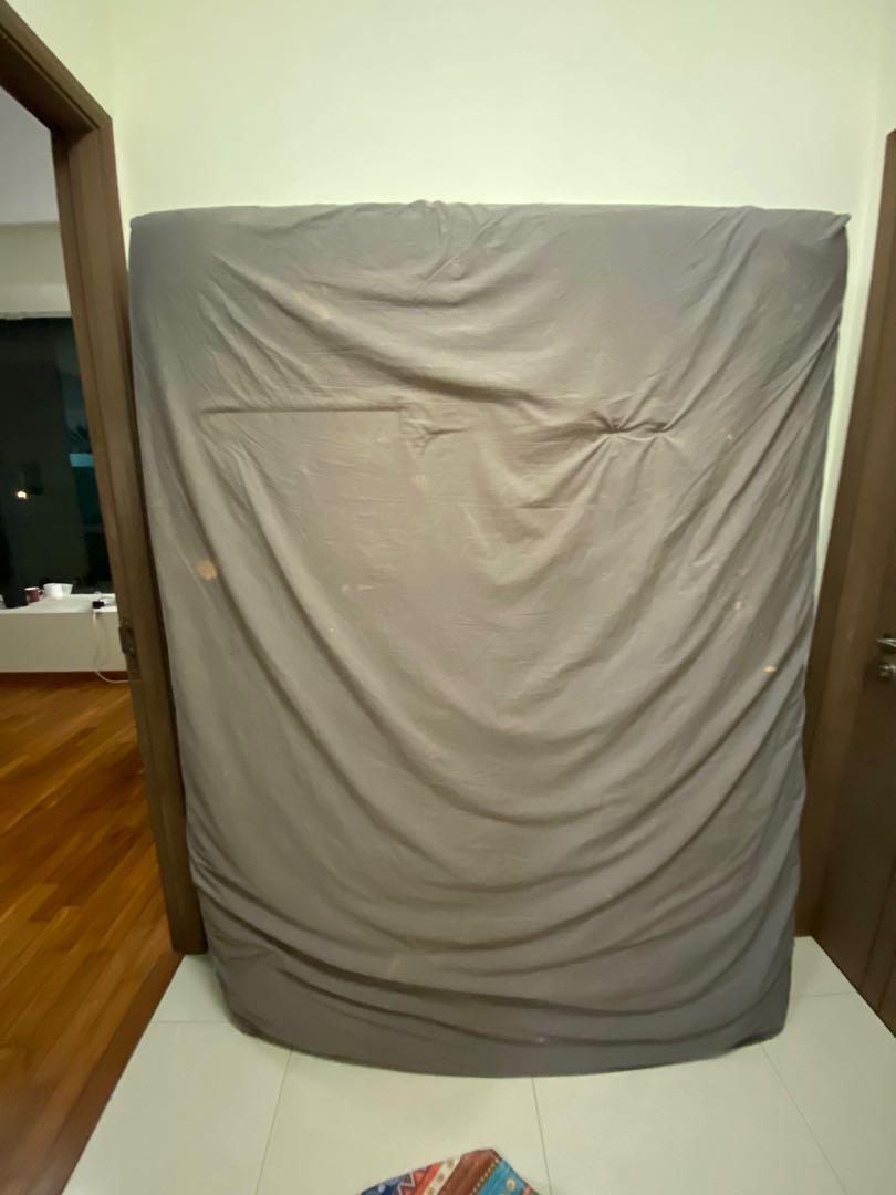 IKEA Queen Mattress hovag (up 500), Furniture & Home Living, Furniture