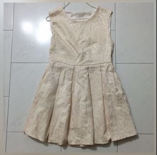 (Category: ) located in . Submitted by whitturtle (Listing ID 1093817044, Image 1). Description: .