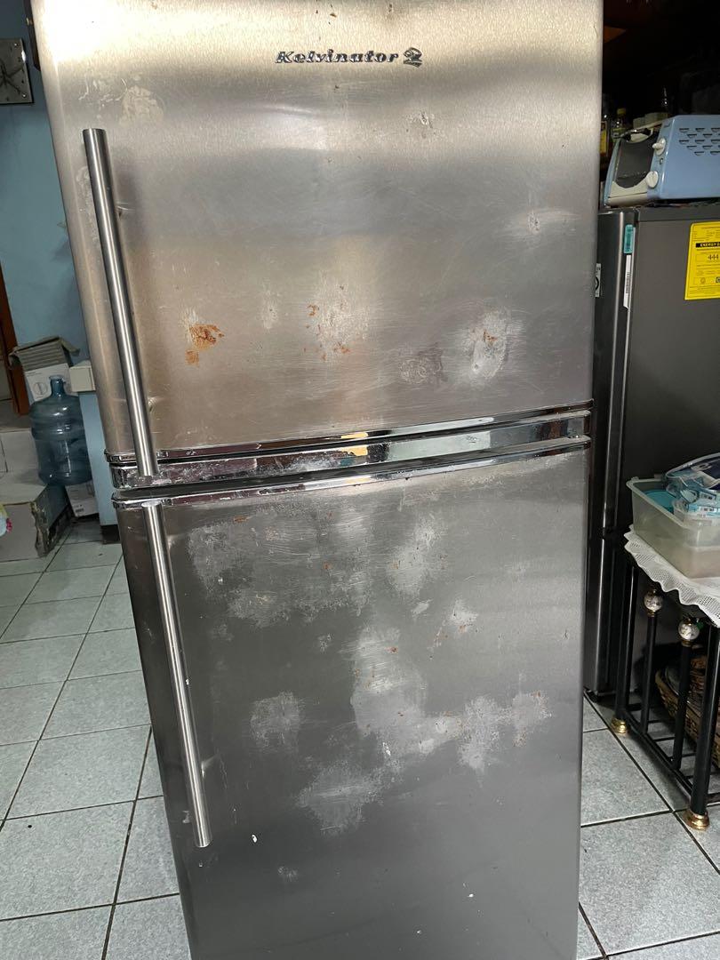 Kelvinator Refrigerator Tv Home Appliances Kitchen Appliances Refrigerators And Freezers On Carousell