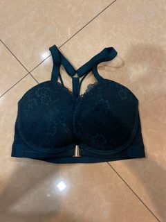 (Category: ) located in . Submitted by oceanblue000 (Listing ID 1093809243, Image 1). Description: .