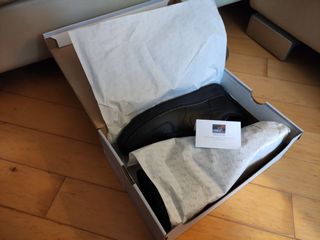 （分類：）位於 。 由 snkrhk 提交（商品編號 1093681557，圖片 1）。簡介： 。