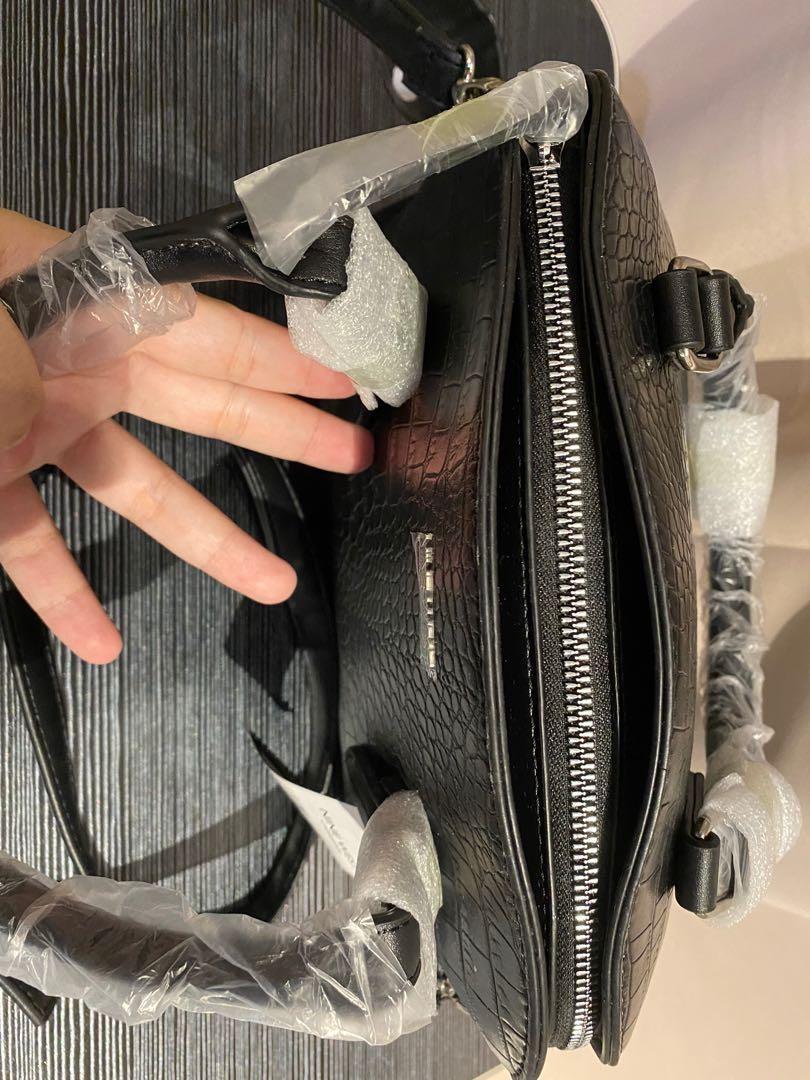 nine west carrigan dome satchel