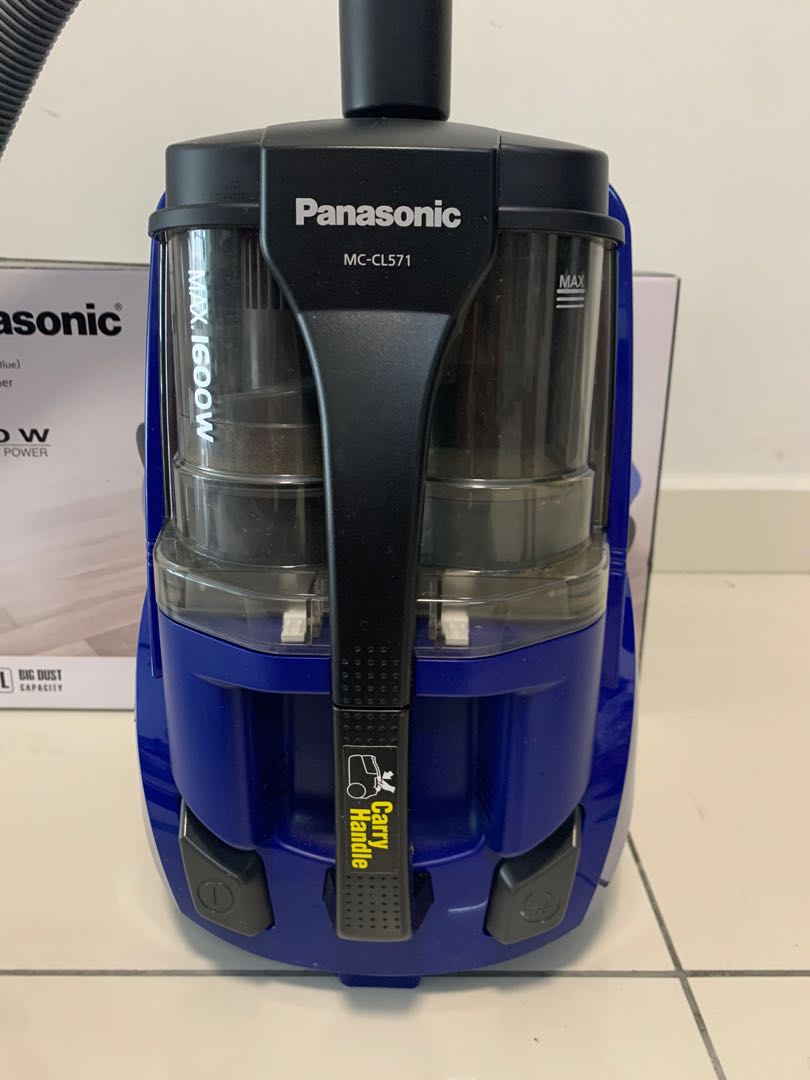 Panasonic Vacuum Cleaner MCCL571 1600W, TV & Home Appliances, Vacuum