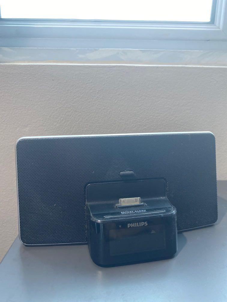 Philips DC220/12 Wired Speaker / Radio / iPhone 4 Dock, Audio