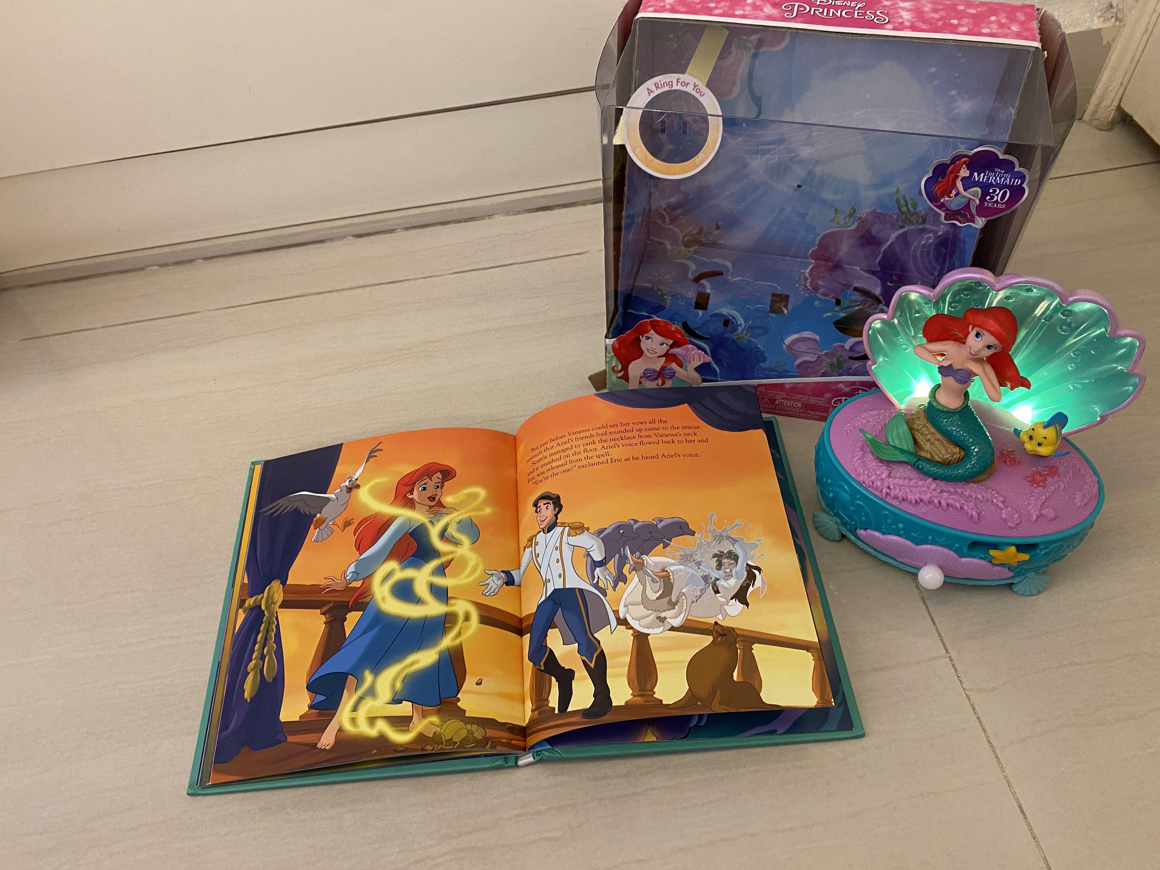 PL Disneystore Ariel Pearl Jewelry Box