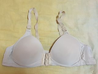 (Category: ) located in . Submitted by akdmc (Listing ID 1093857791, Image 1). Description: .