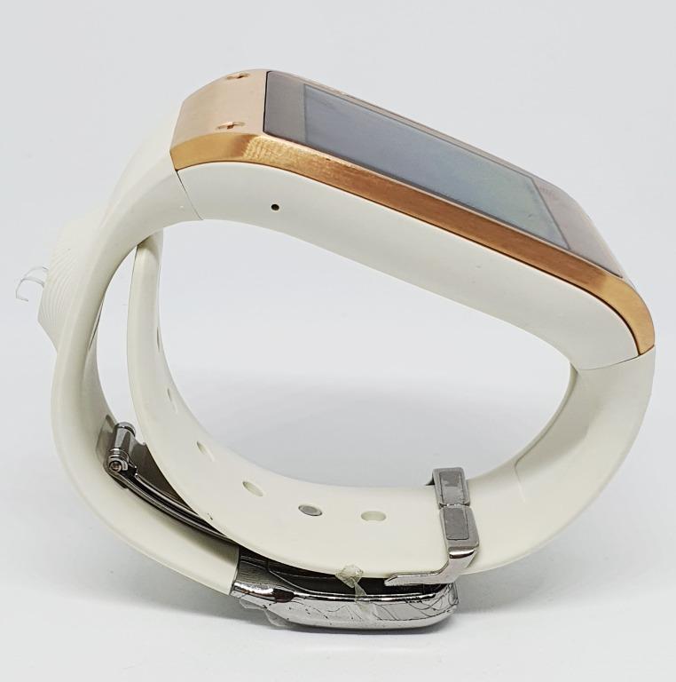 SAMSUNG GALAXY GEAR SMART WATCH SMV700 ANDROID VERSION WITH ORIGINAL CHARGING DOCK (DISPLAY SET