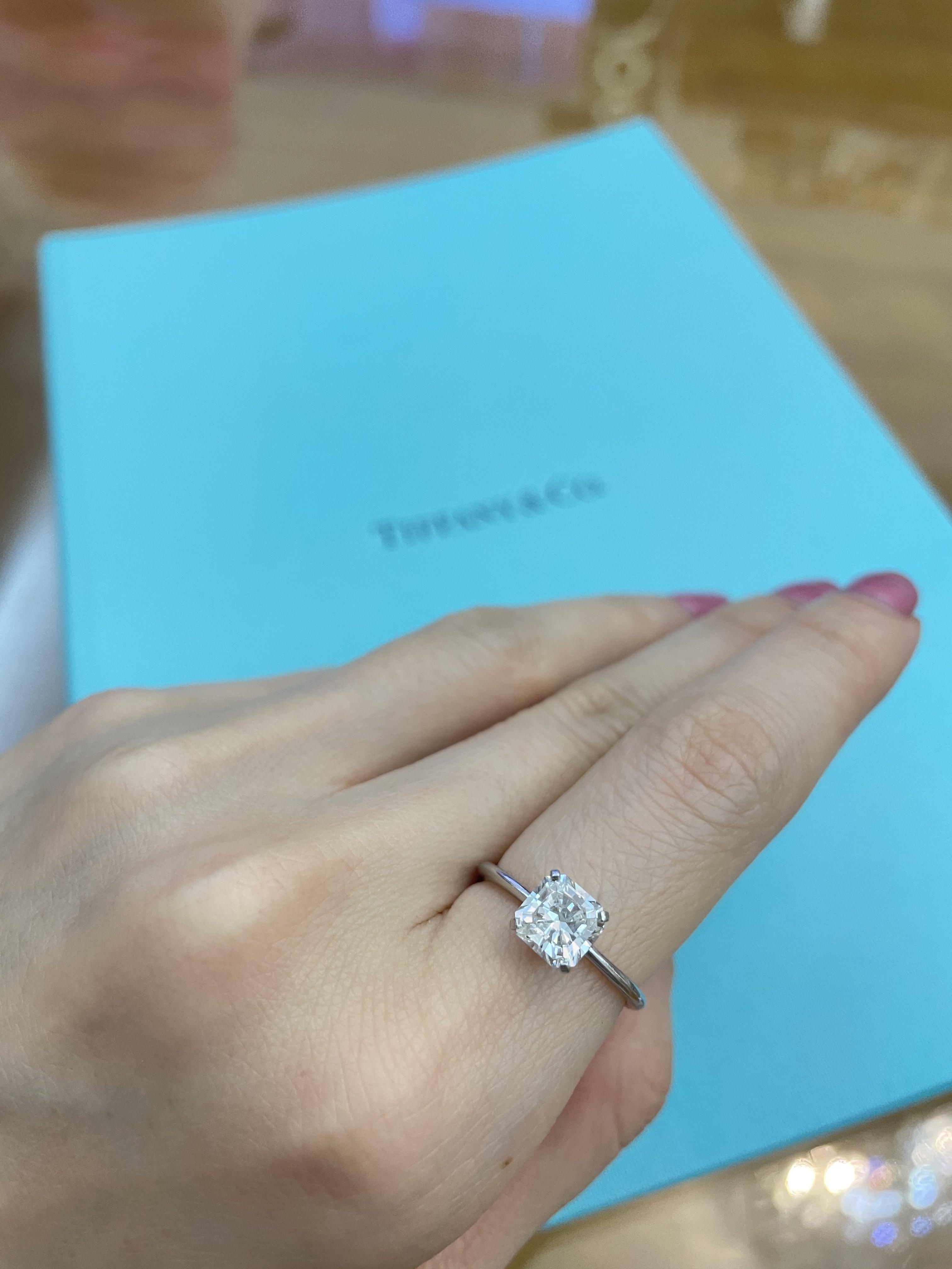 Tiffany true 1 clearance carat